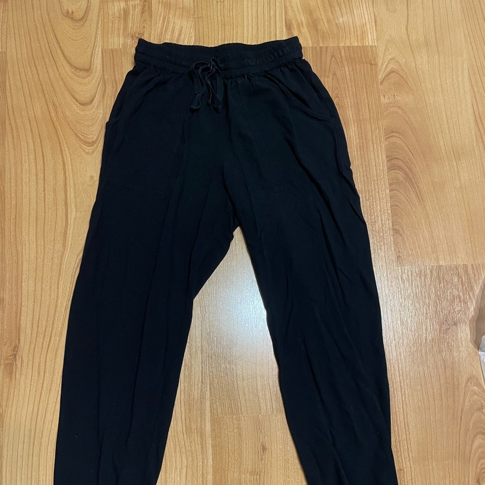 Women’s O’Neill black pants